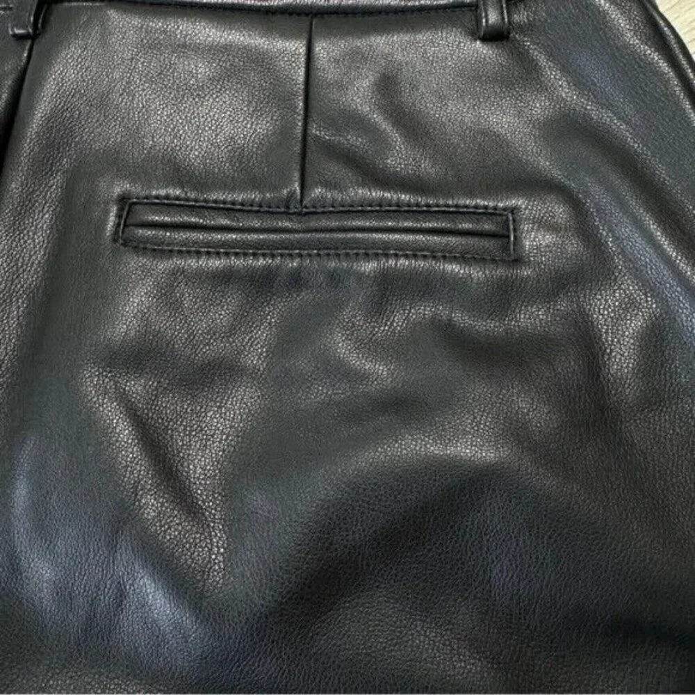 7 For all Mankind M Black Coated Faux Leather Wide Cropped Front Seam Pants Leg - Picture 3 of 7